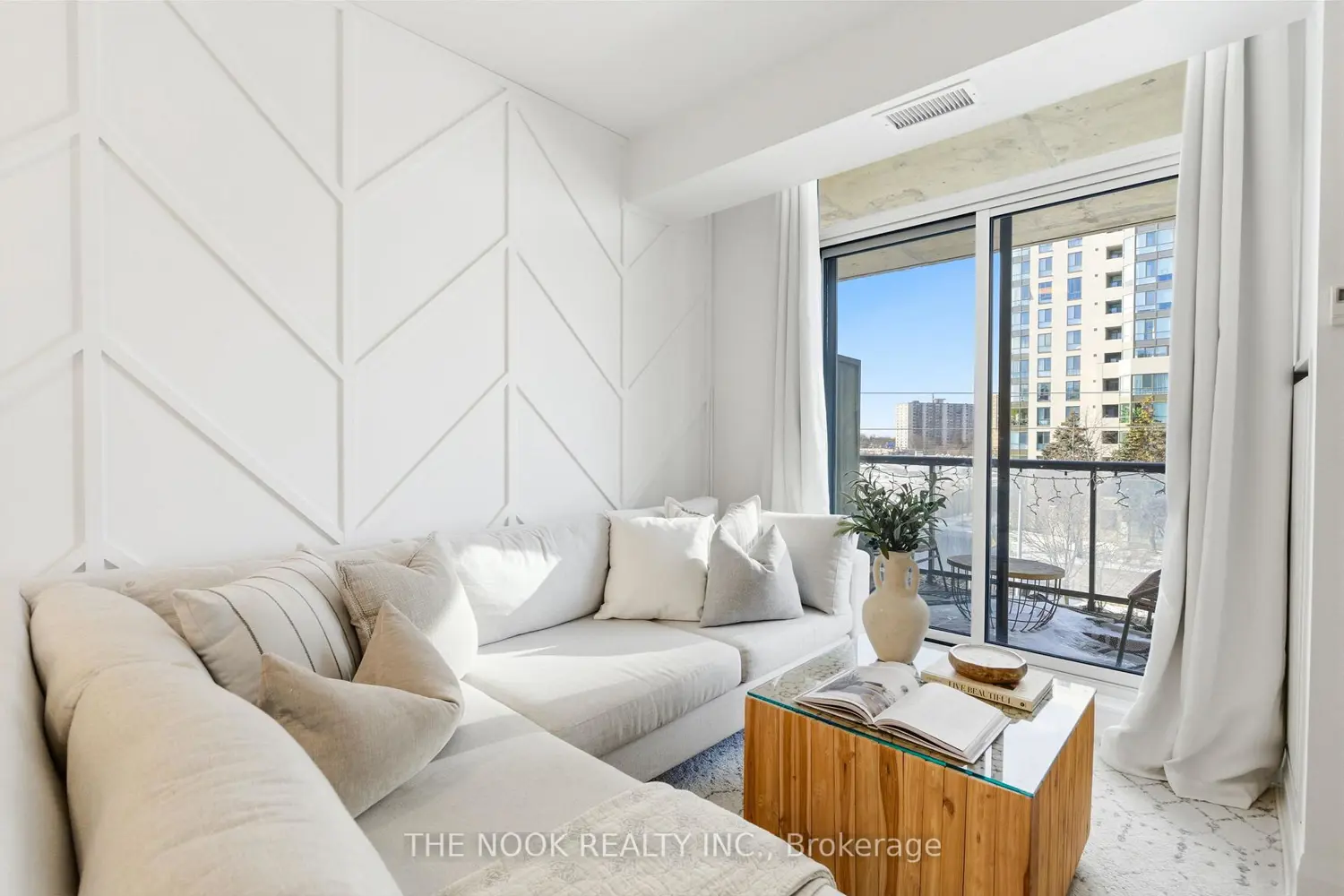 Additional image 5 of 3655 Kingston Road 609