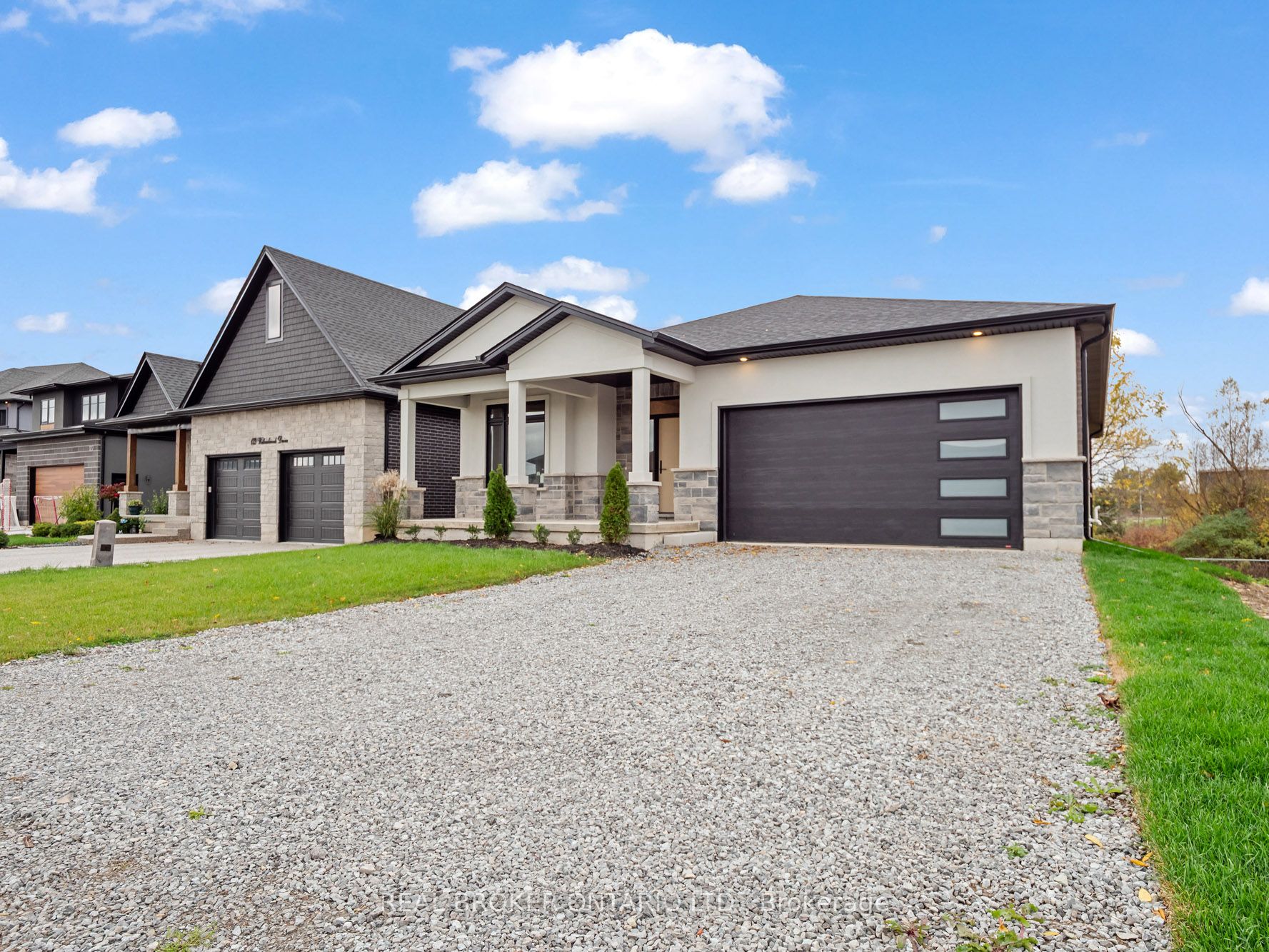 Additional image 2 of 149 Willowbrook Drive, Welland, ON, L3C 0G2