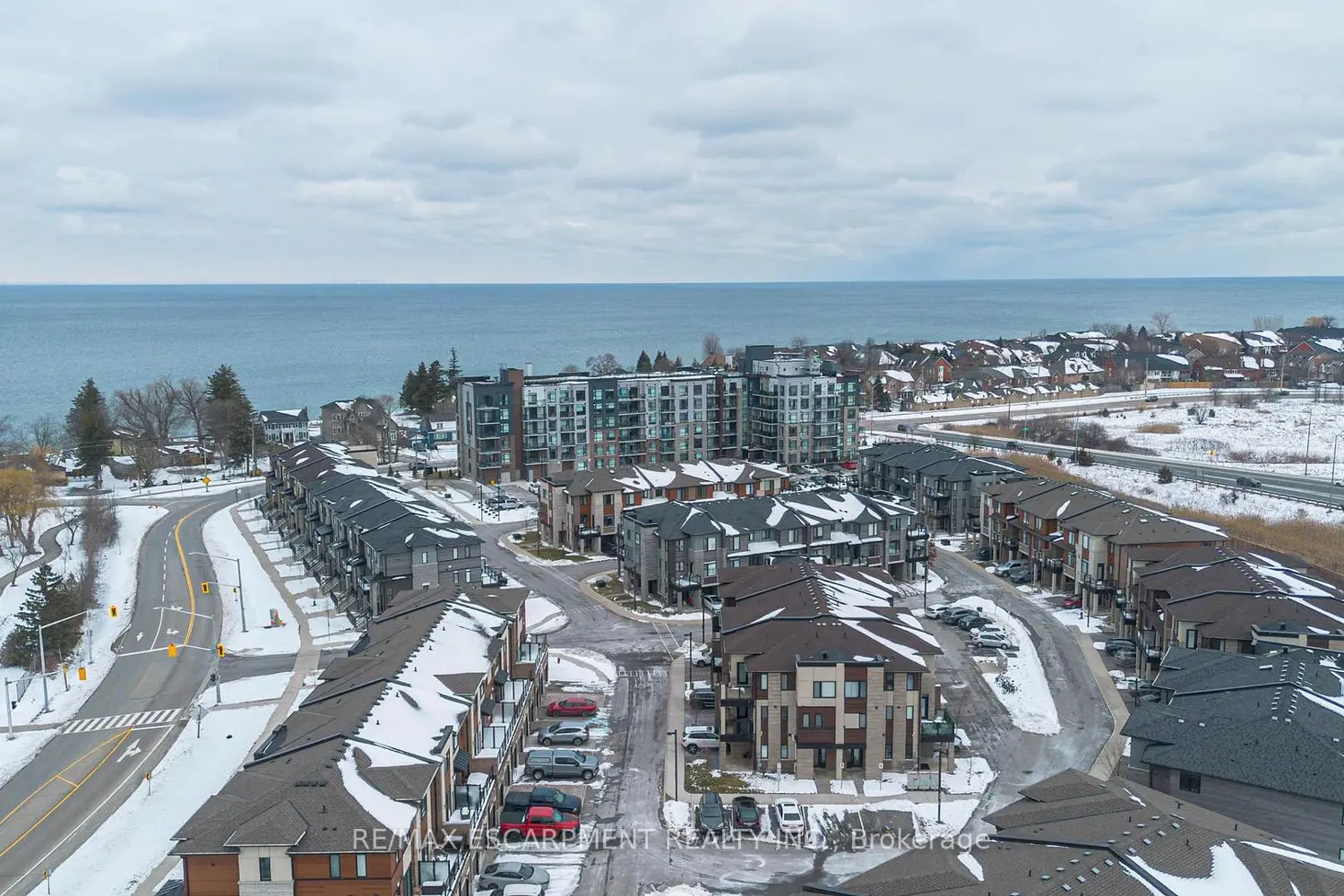 Additional image 19 of 590 North Service Road 44