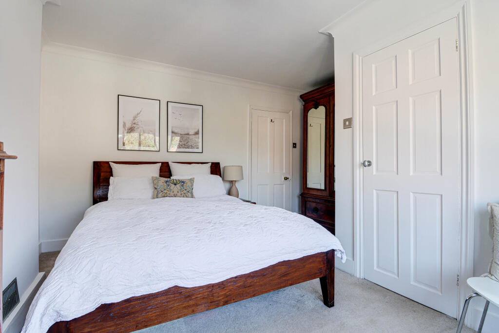 Additional image 12 of St. Julians Road, St. Albans, Hertfordshire, AL1