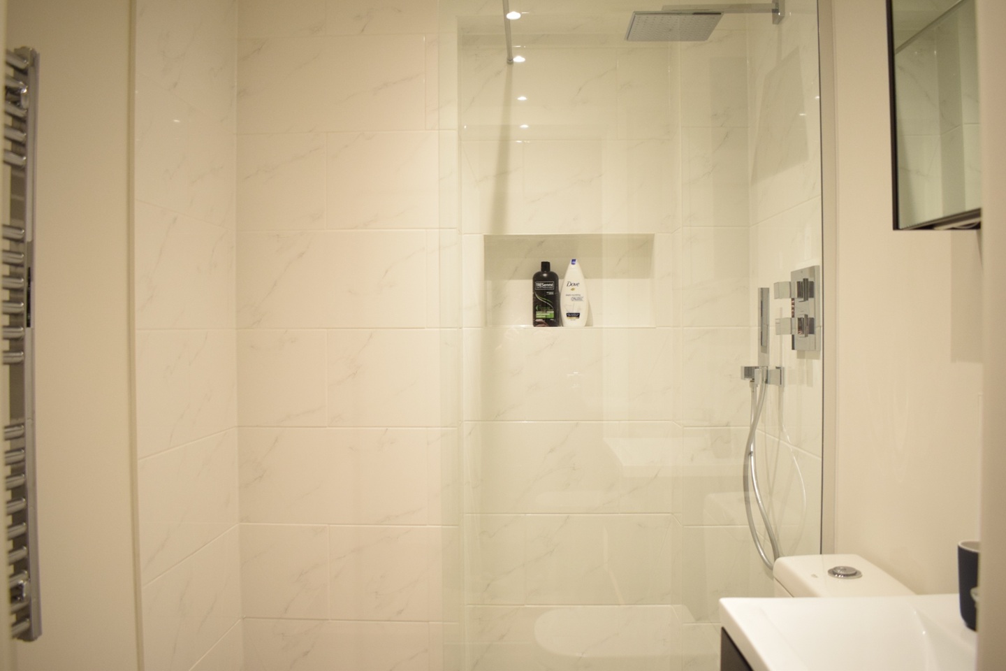 Additional image 5 of 2 Bed Flat, Blake House, SW1V, N1 7GU