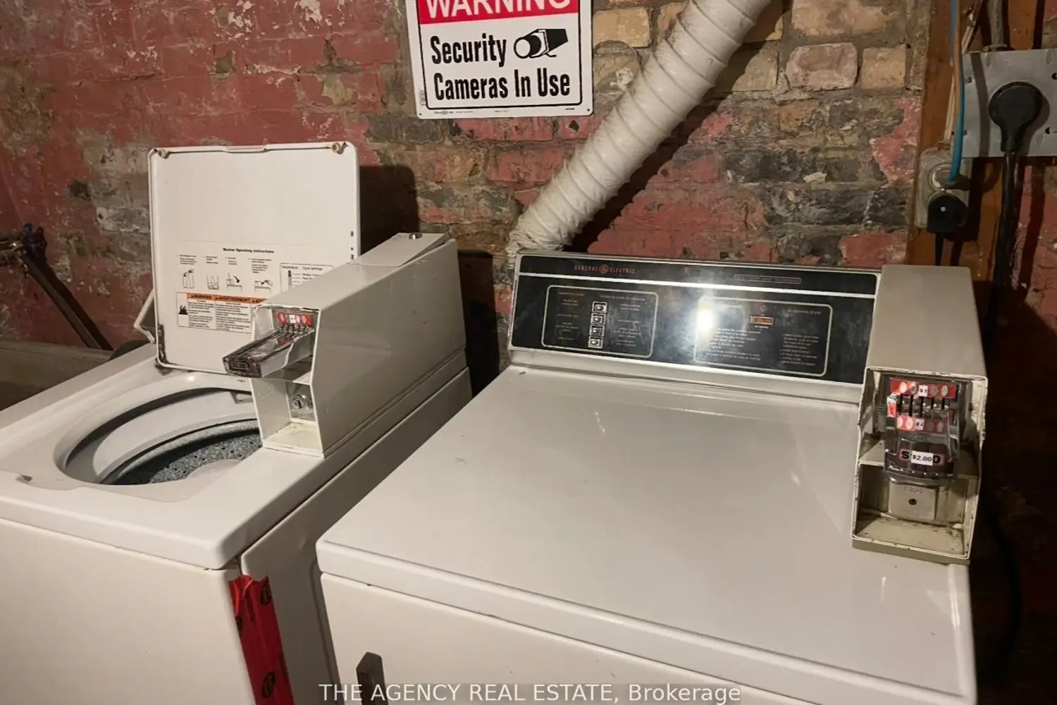 Additional image 4 of 720 Dundas Street