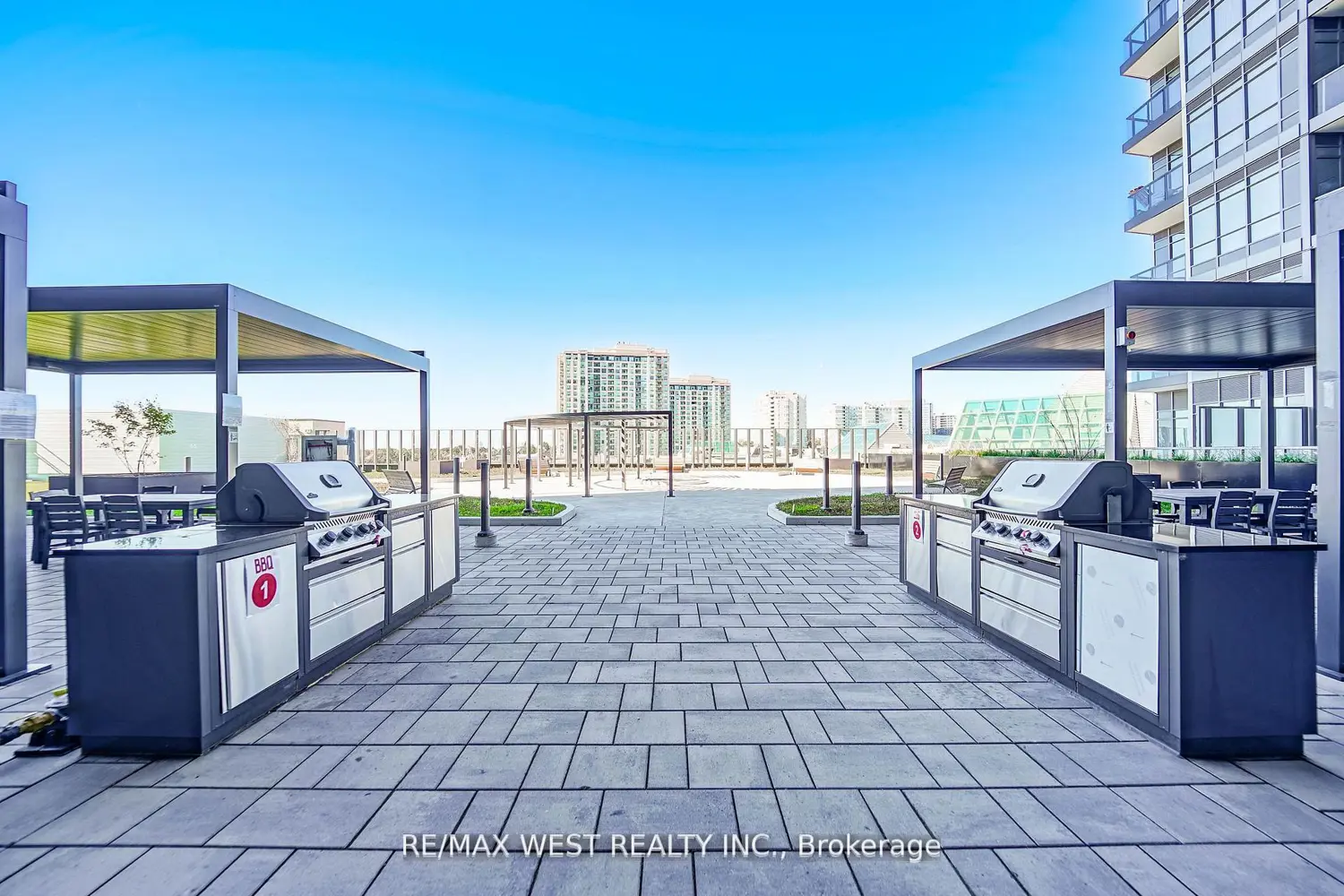 Additional image 11 of 50 Upper Mall Way 1101