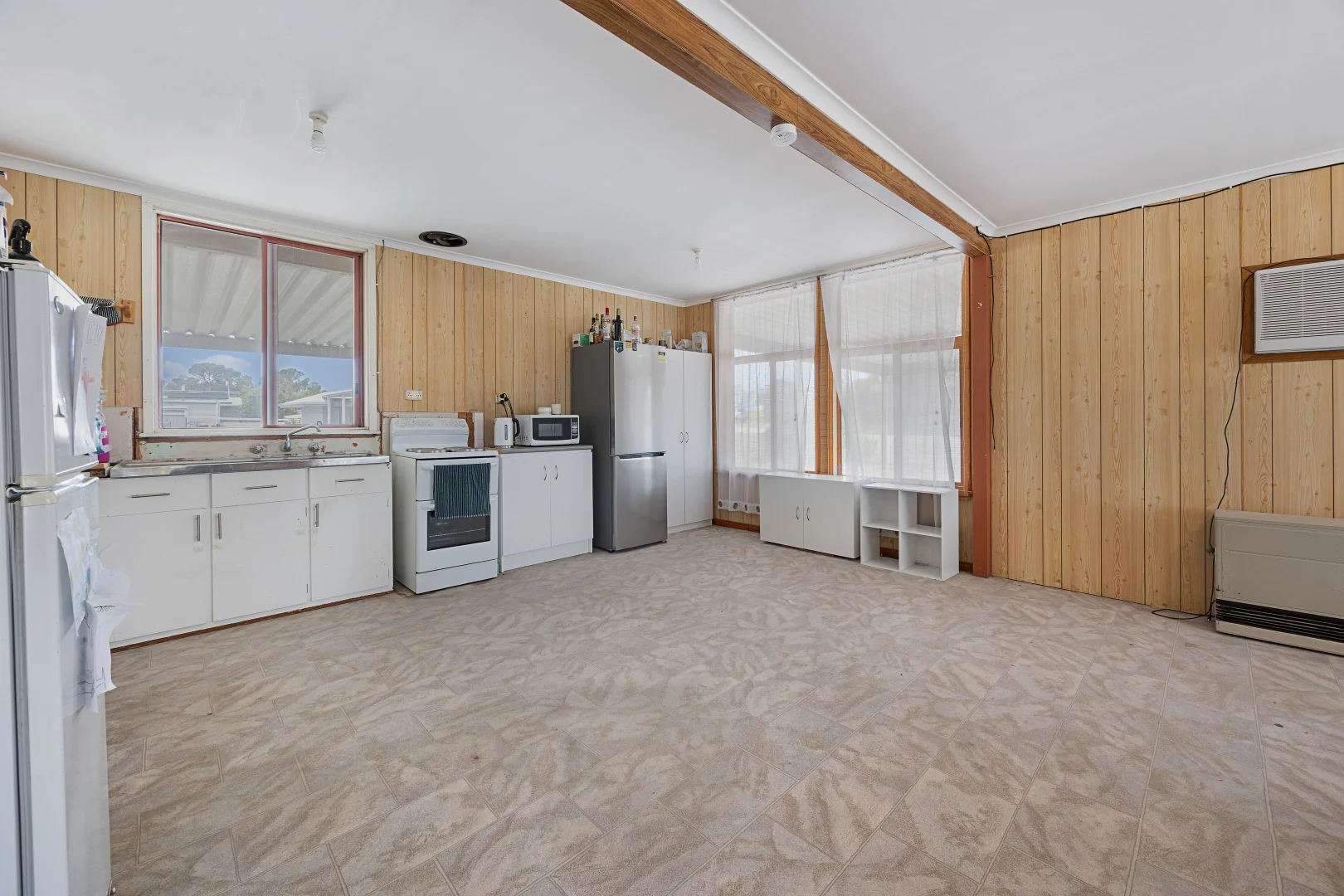 Additional image 7 of 2 Henderson Court, Mount Dutton Bay SA 5607