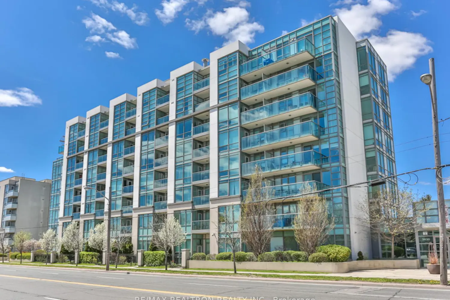 3830 Bathurst Street 512