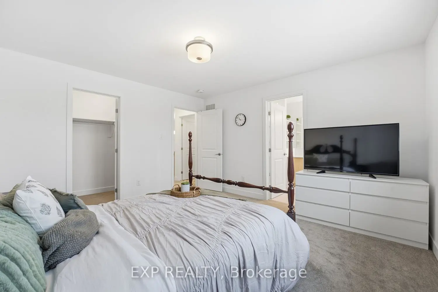 Additional image 11 of 522 Corretto Place