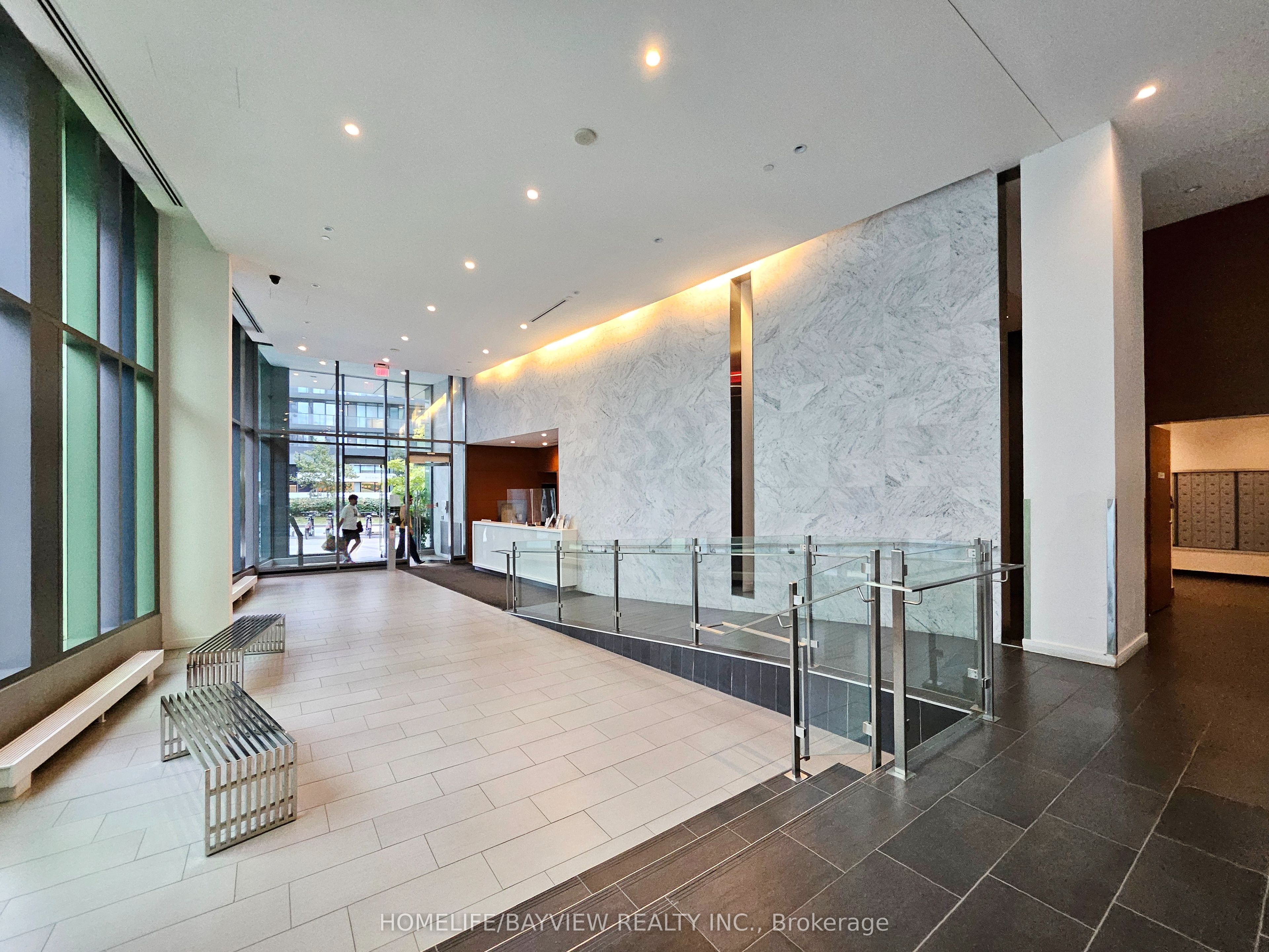Additional image 2 of 1406-170 Fort York Boulevard, Toronto, ON, M5V 0E6