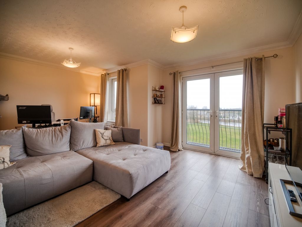 Additional image 5 of 2 bed flat for sale4 Arranview Court, Irvine KA12