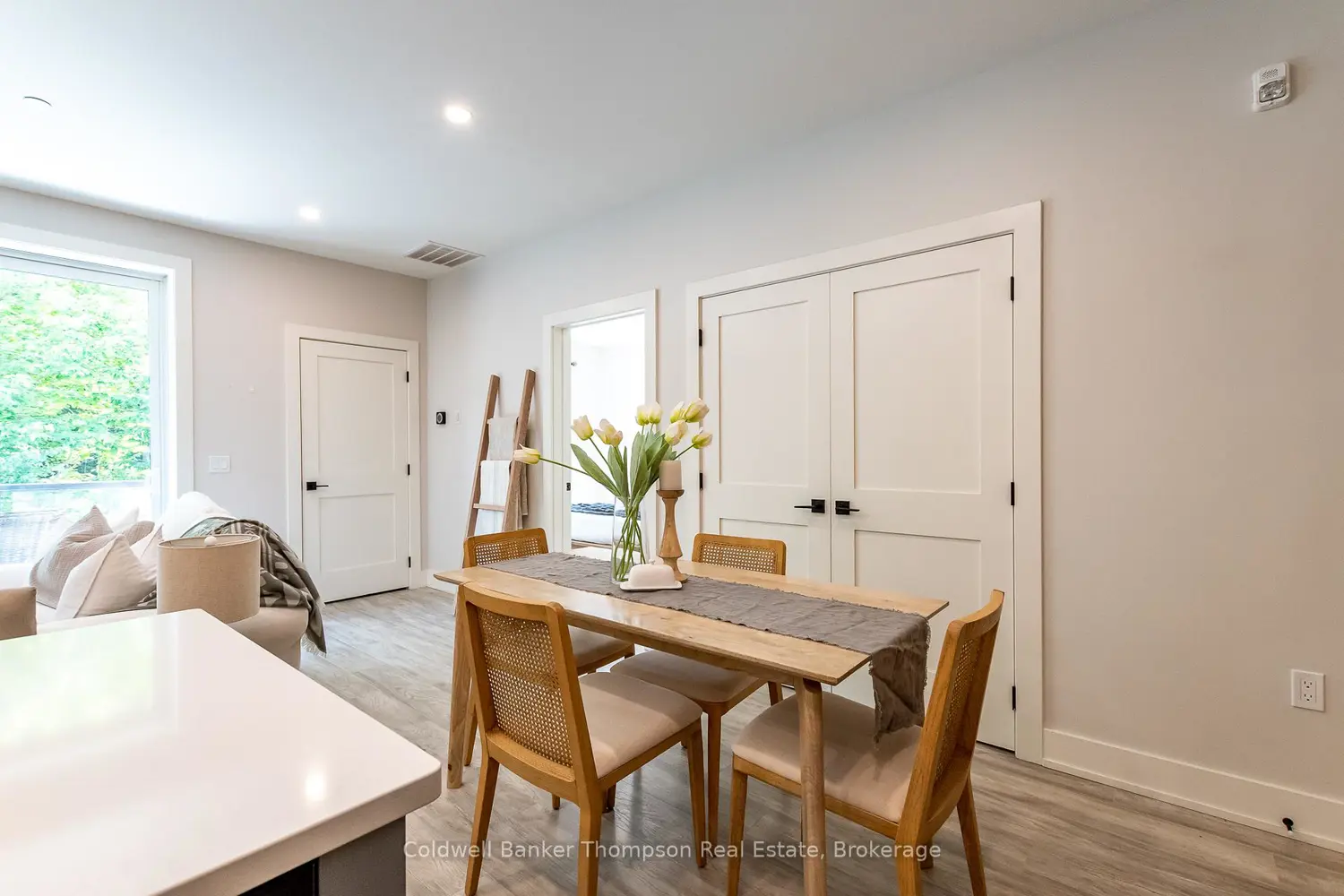 Additional image 5 of 18 Campus Trail 207