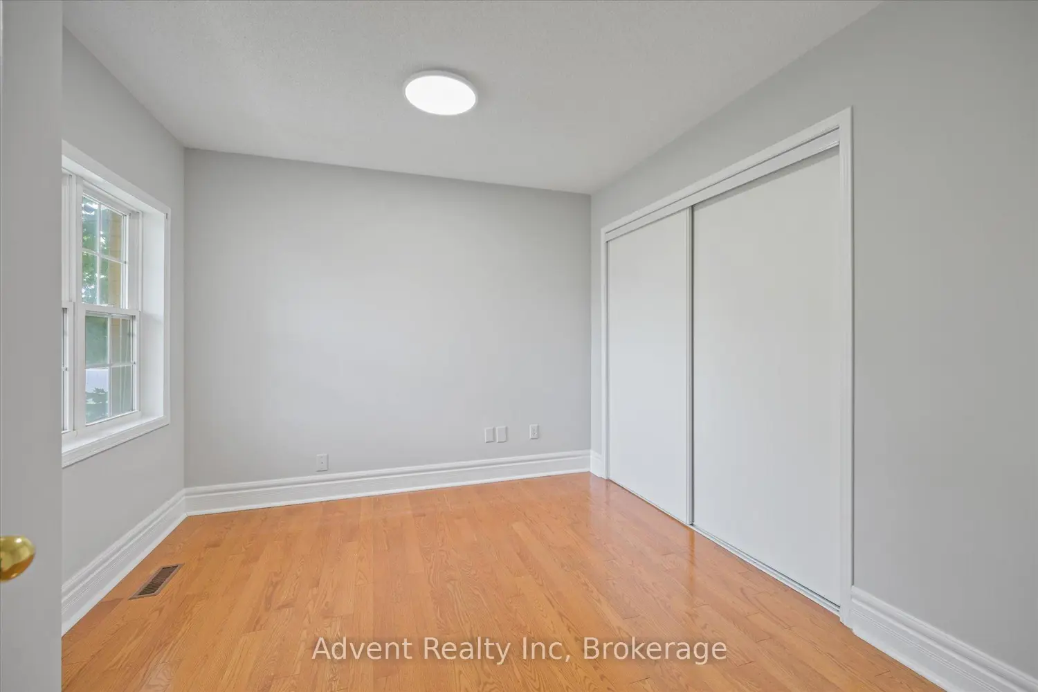 Additional image 13 of 5 Angus Glen Boulevard