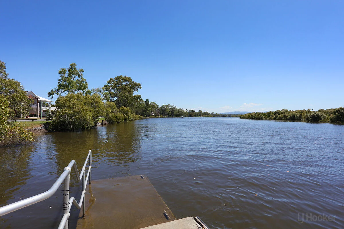 Additional image 26 of 159 The Esplanade, Coombabah QLD 4216