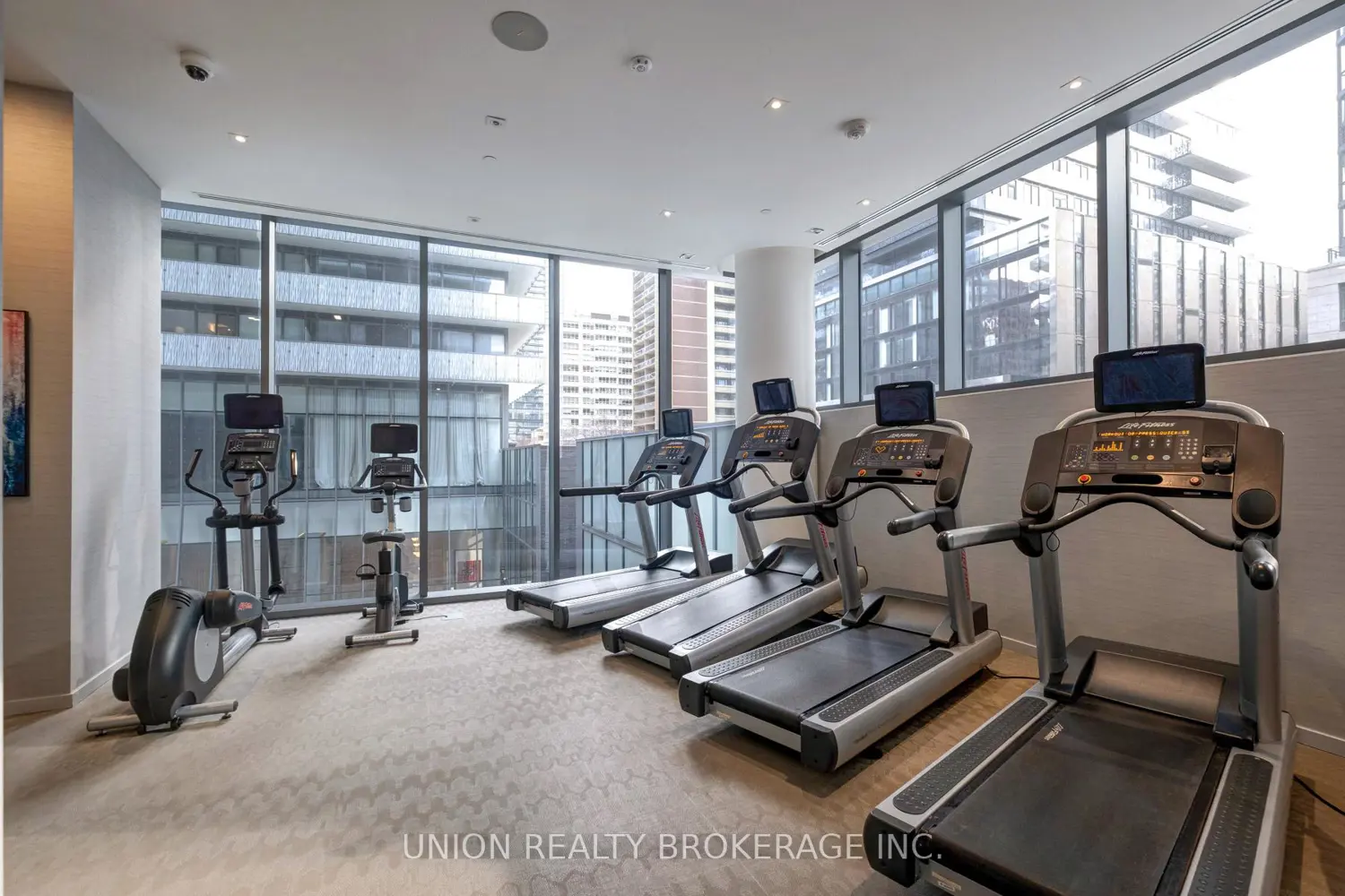 Additional image 13 of 42 Charles Street 3907