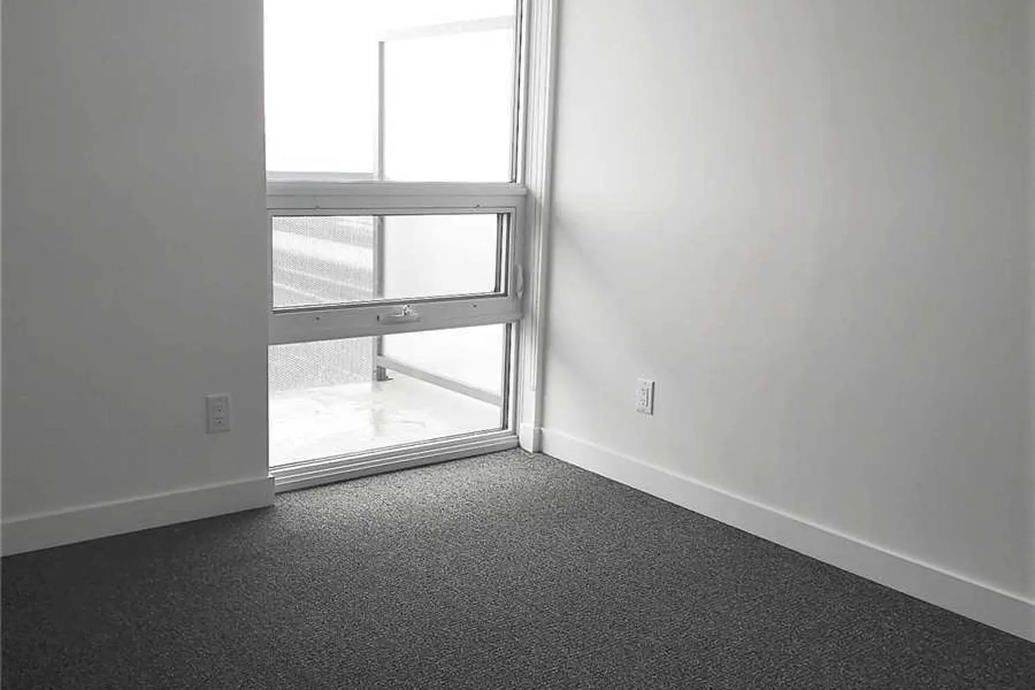 Additional image 5 of 160 Flemington Road 1009