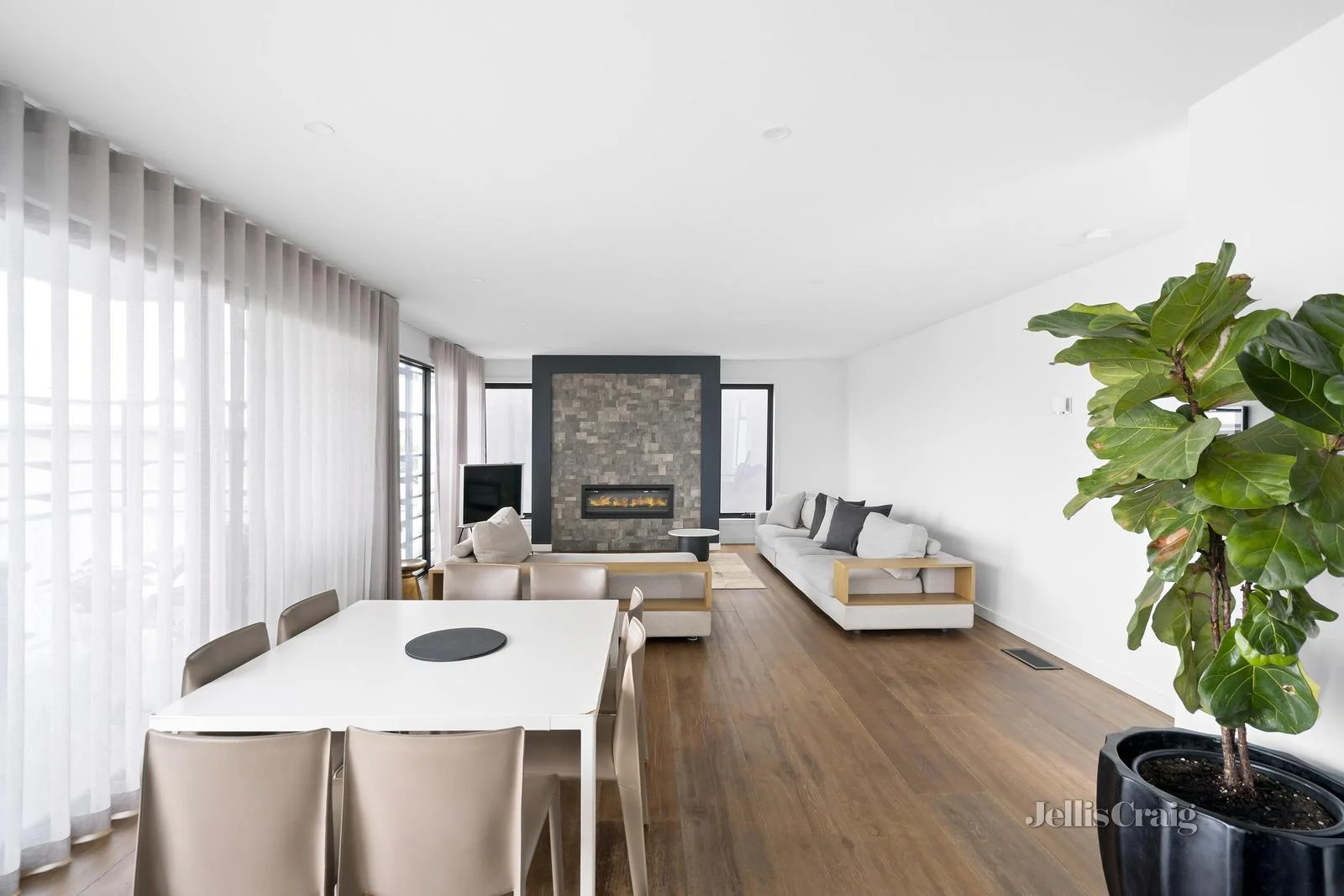 Additional image 2 of 2/2 Stevedore Street, Williamstown VIC 3016