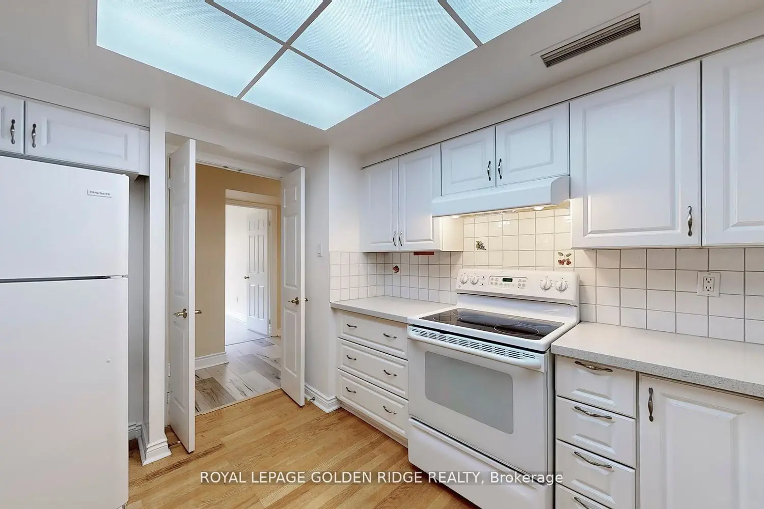 Additional image 4 of 65 Spring Garden Avenue 304