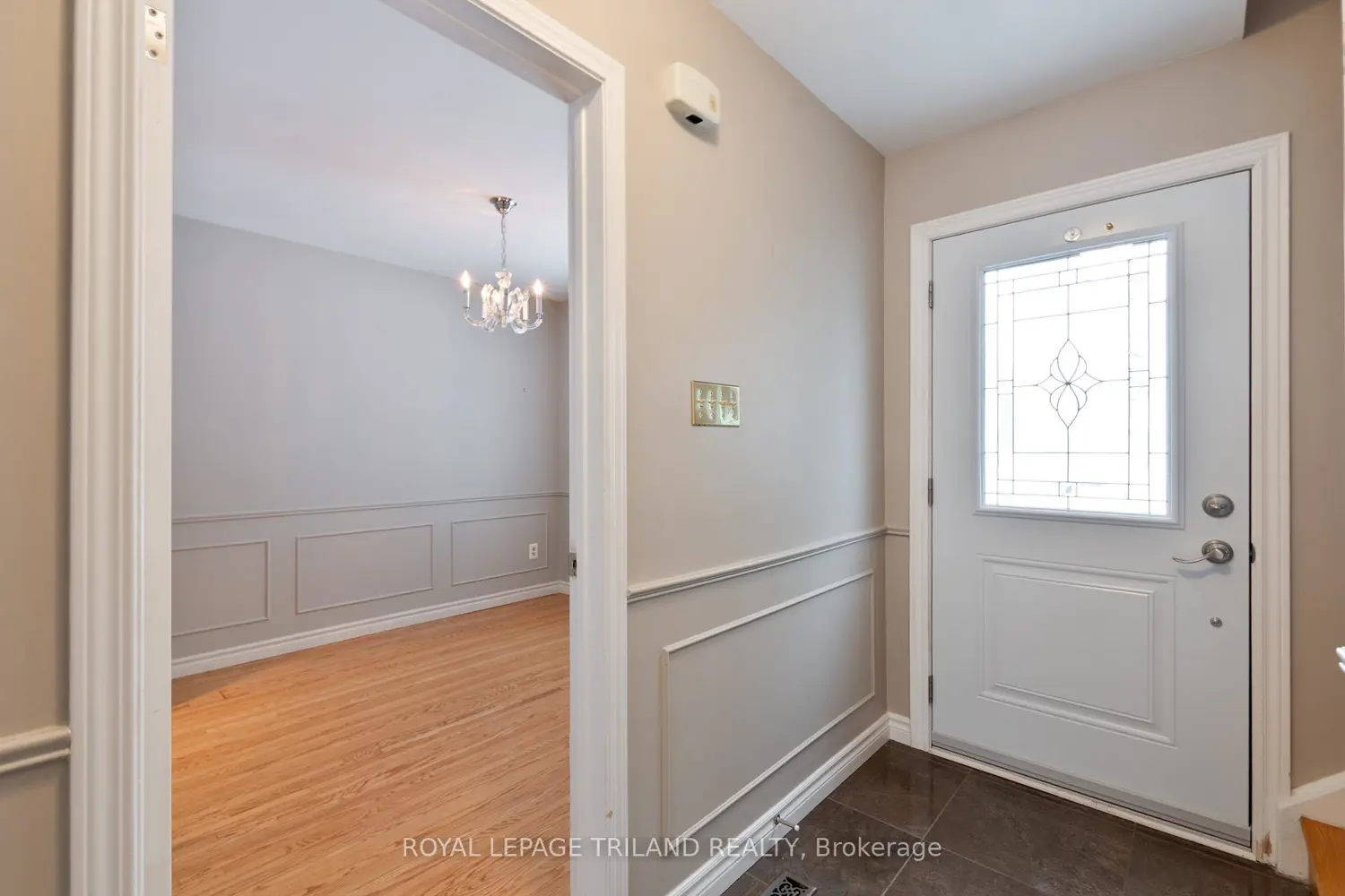 120 Killarney Court photo 4