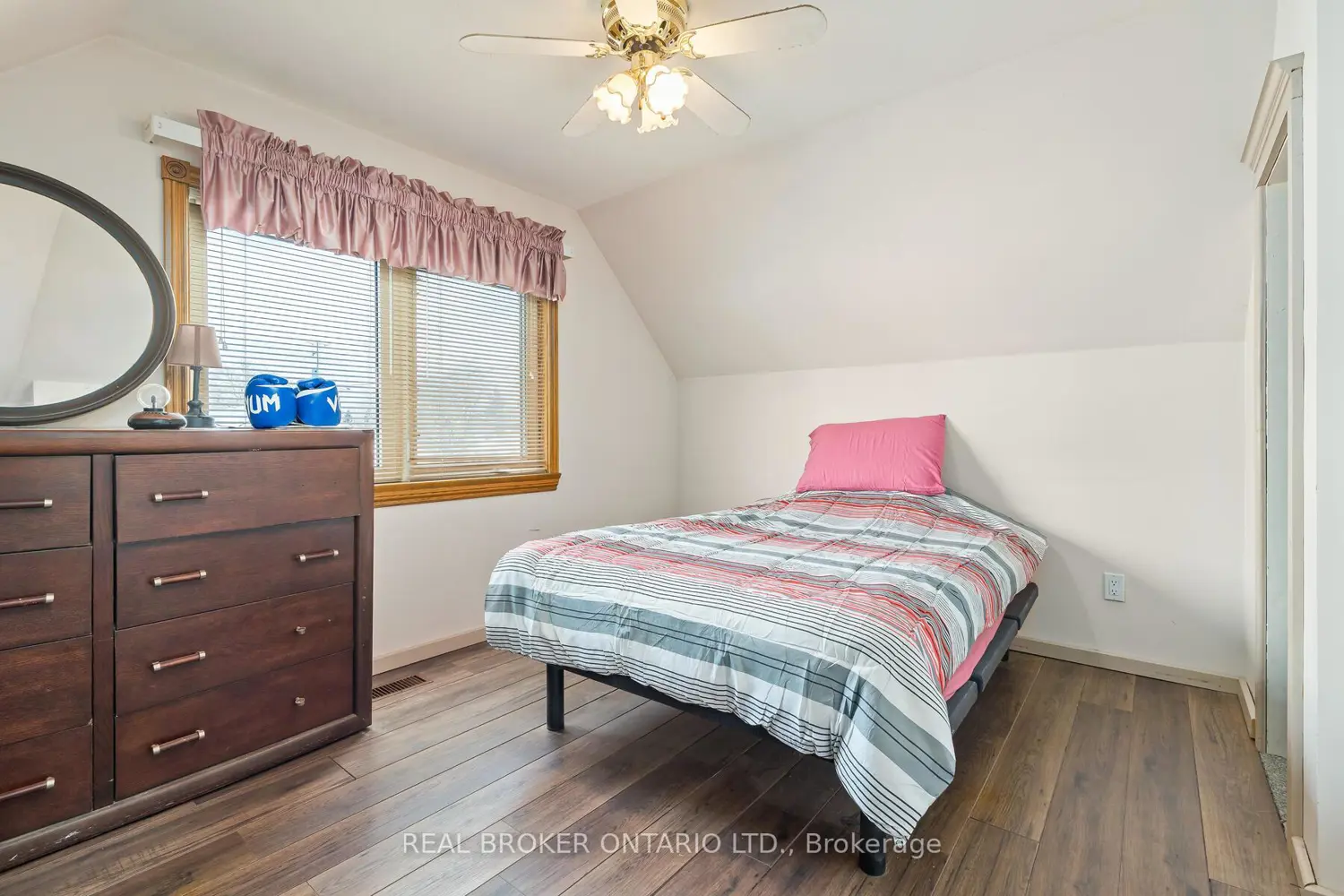 Additional image 12 of 213 Mason Boulevard