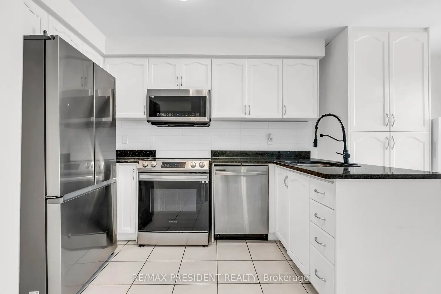 Additional image 6 of 7031 Graydon Court