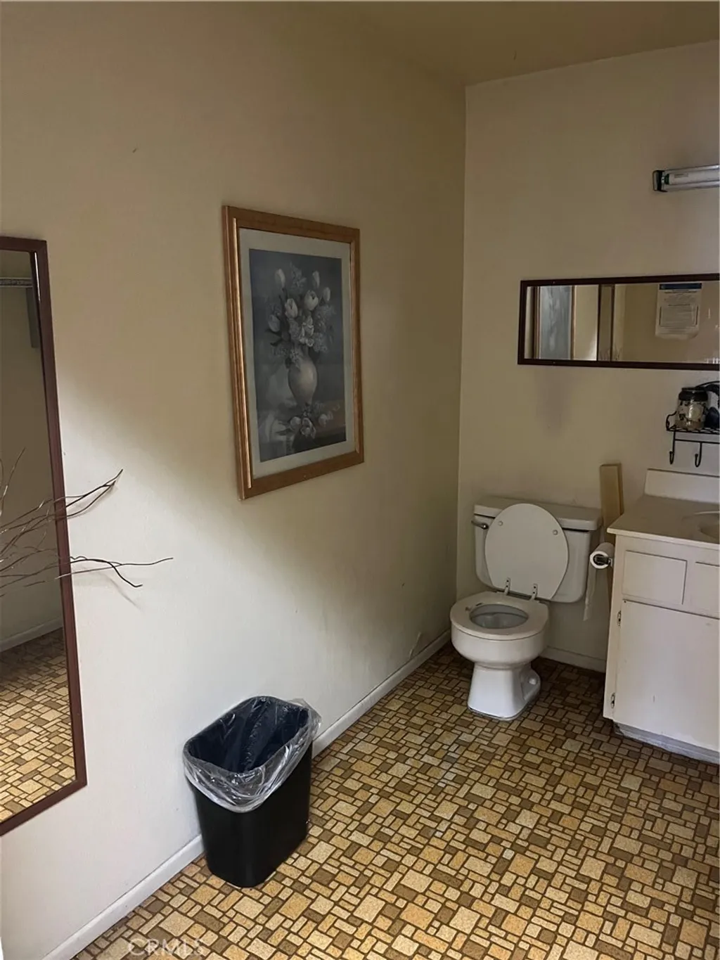 14312 Main Street, Hesperia, CA 92345