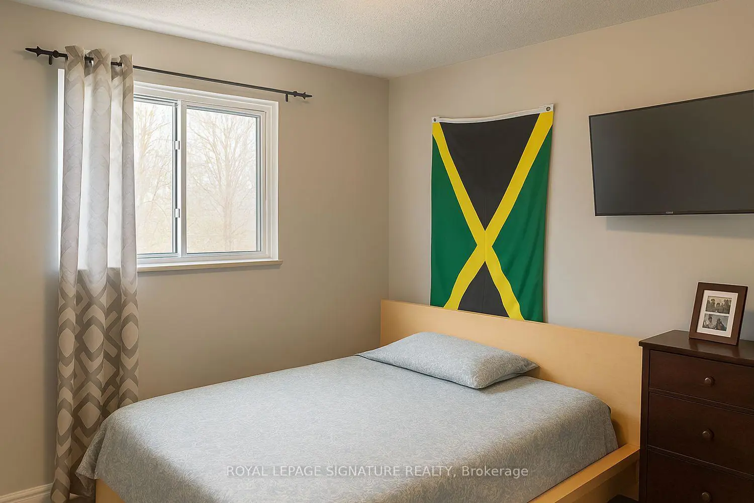 Additional image 8 of 44 Parker Crescent