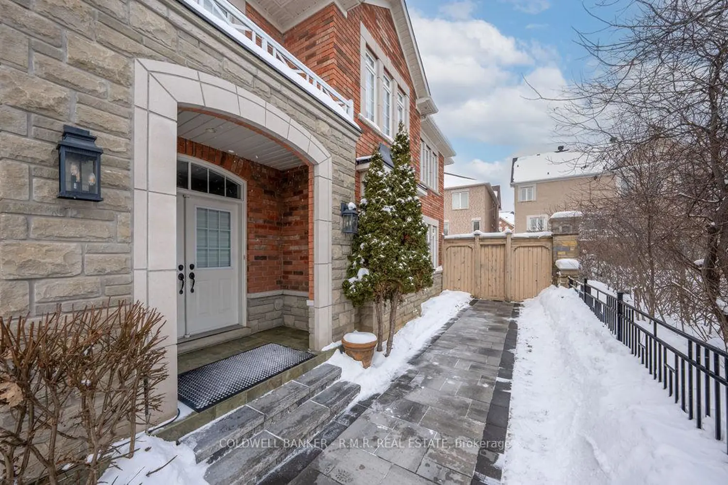 Additional image 2 of 8 Valley Vista Drive