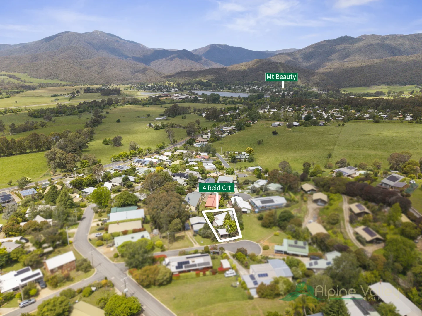 Additional image 16 of 4 Reid Court, Tawonga South VIC 3698