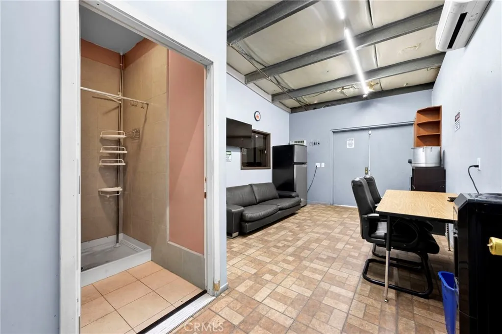 Additional image 30 of 1033 W 3rd Street, San Bernardino, CA 92410