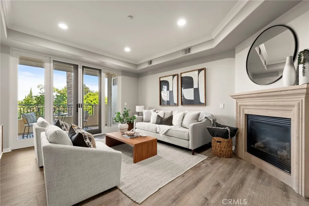 Additional image 7 of 401 Bernard Street Unit 211, Costa Mesa, CA 92627
