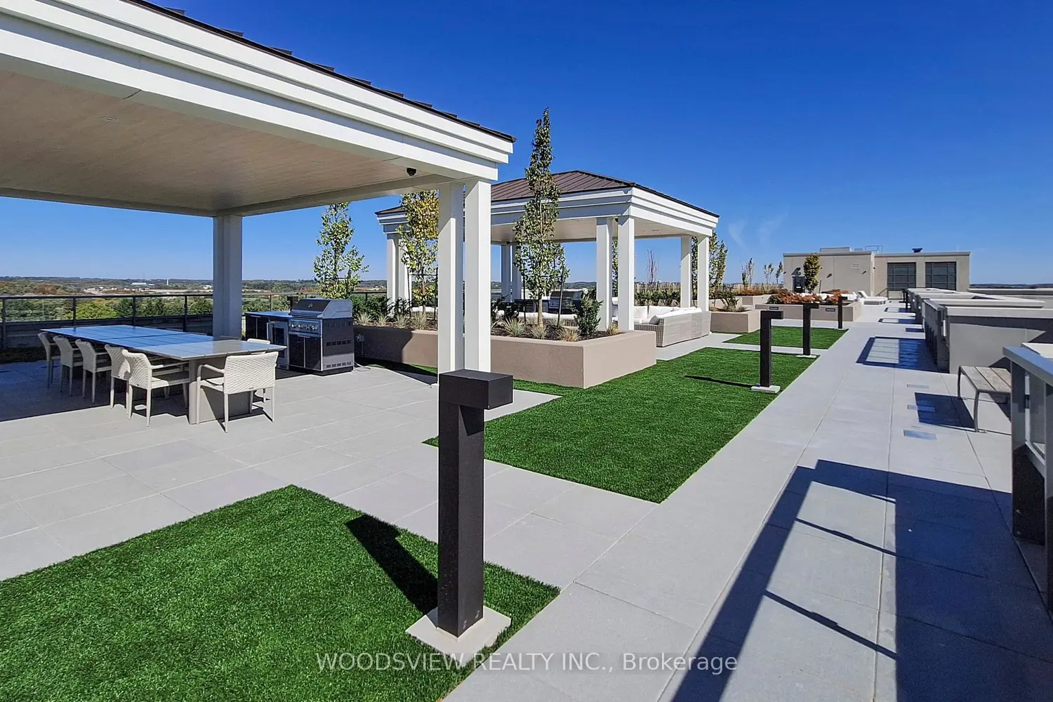 Additional image 16 of 2075 King Road 533