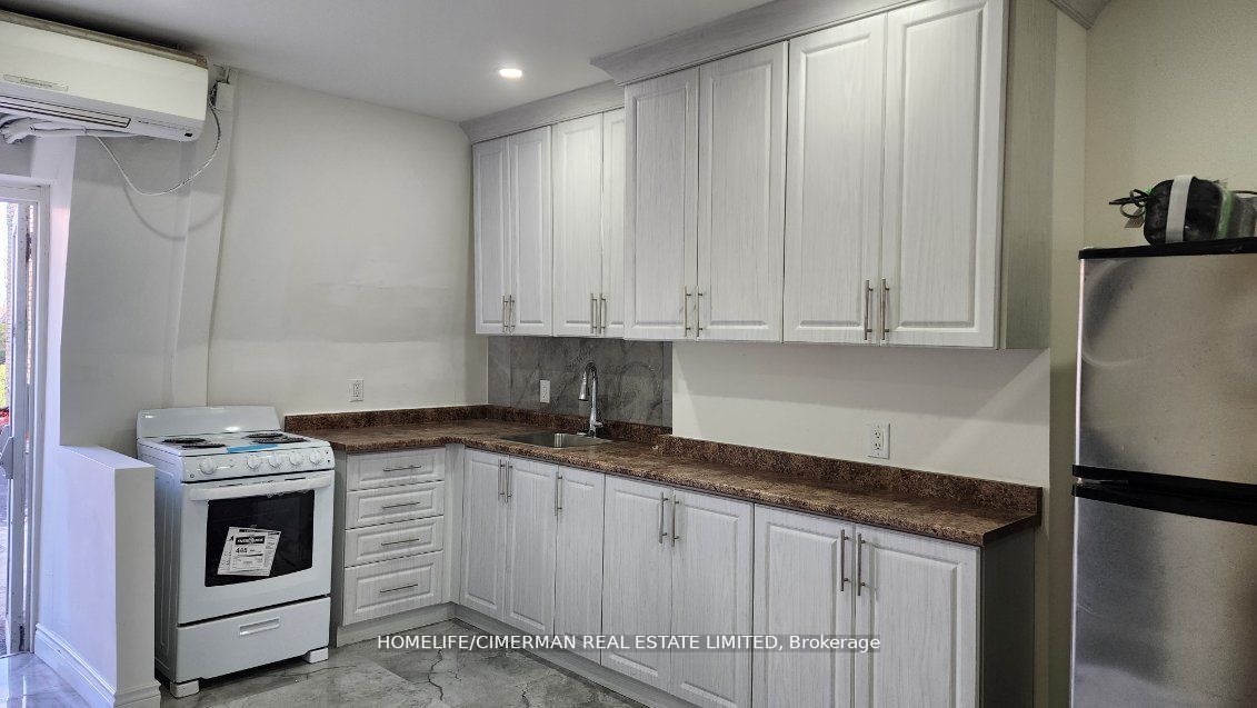 Additional image 4 of 3rd Floor-529 Yonge Street, Toronto, ON, M4Y 1Y5