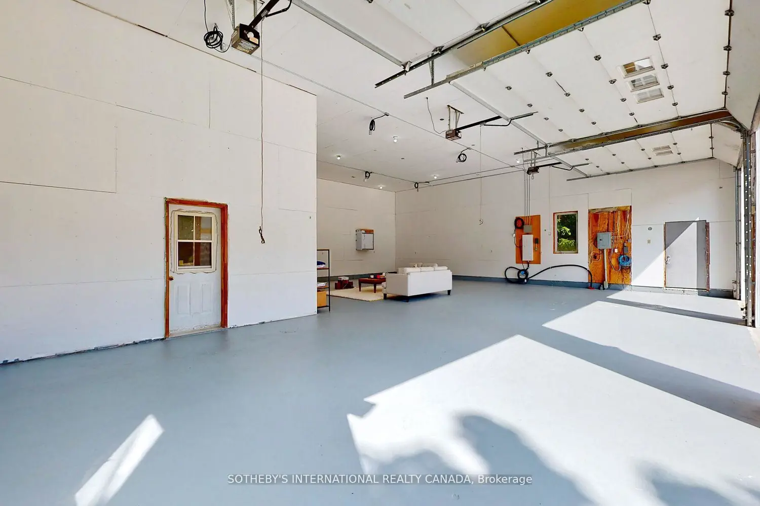 Additional image 17 of 452 Feasby Road