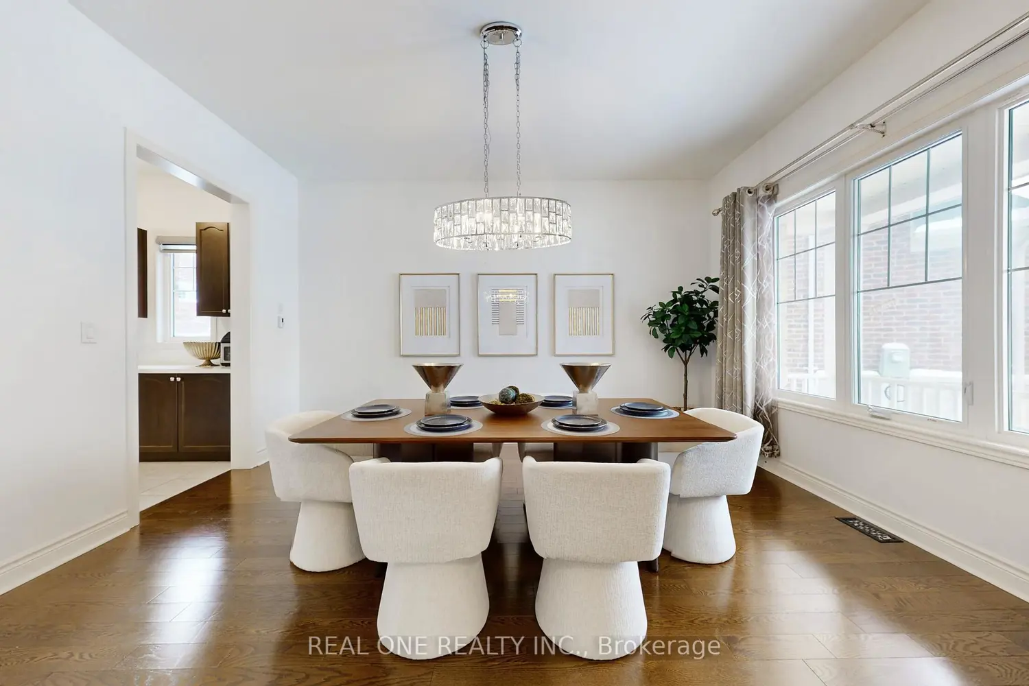 Additional image 8 of 11 Match Point Court