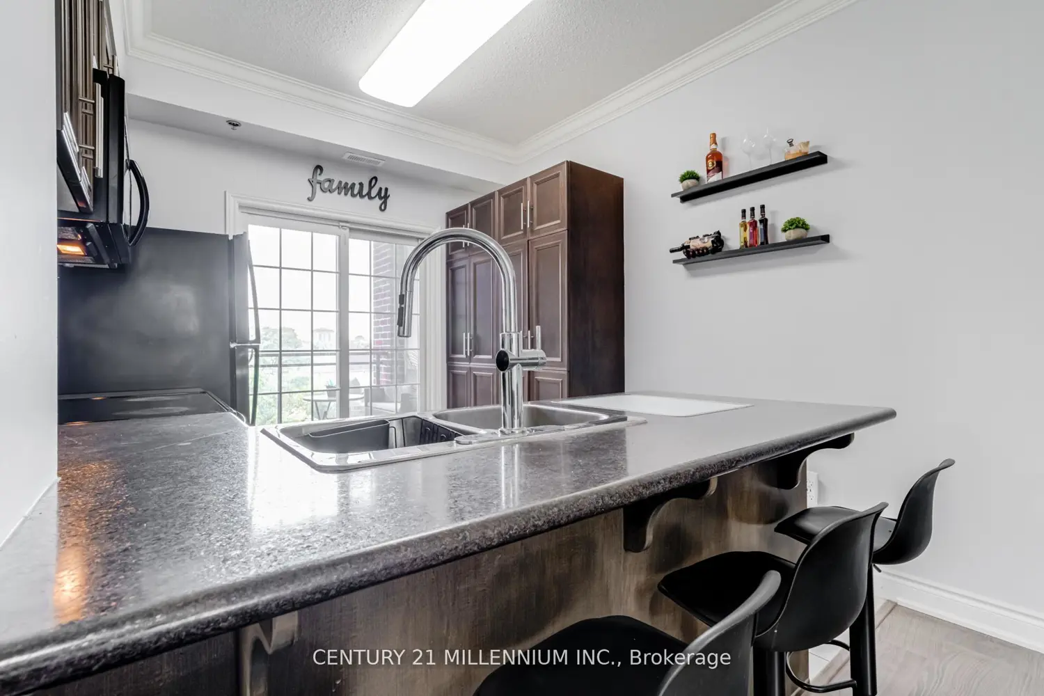 Additional image 8 of 1440 Gordon Street 414