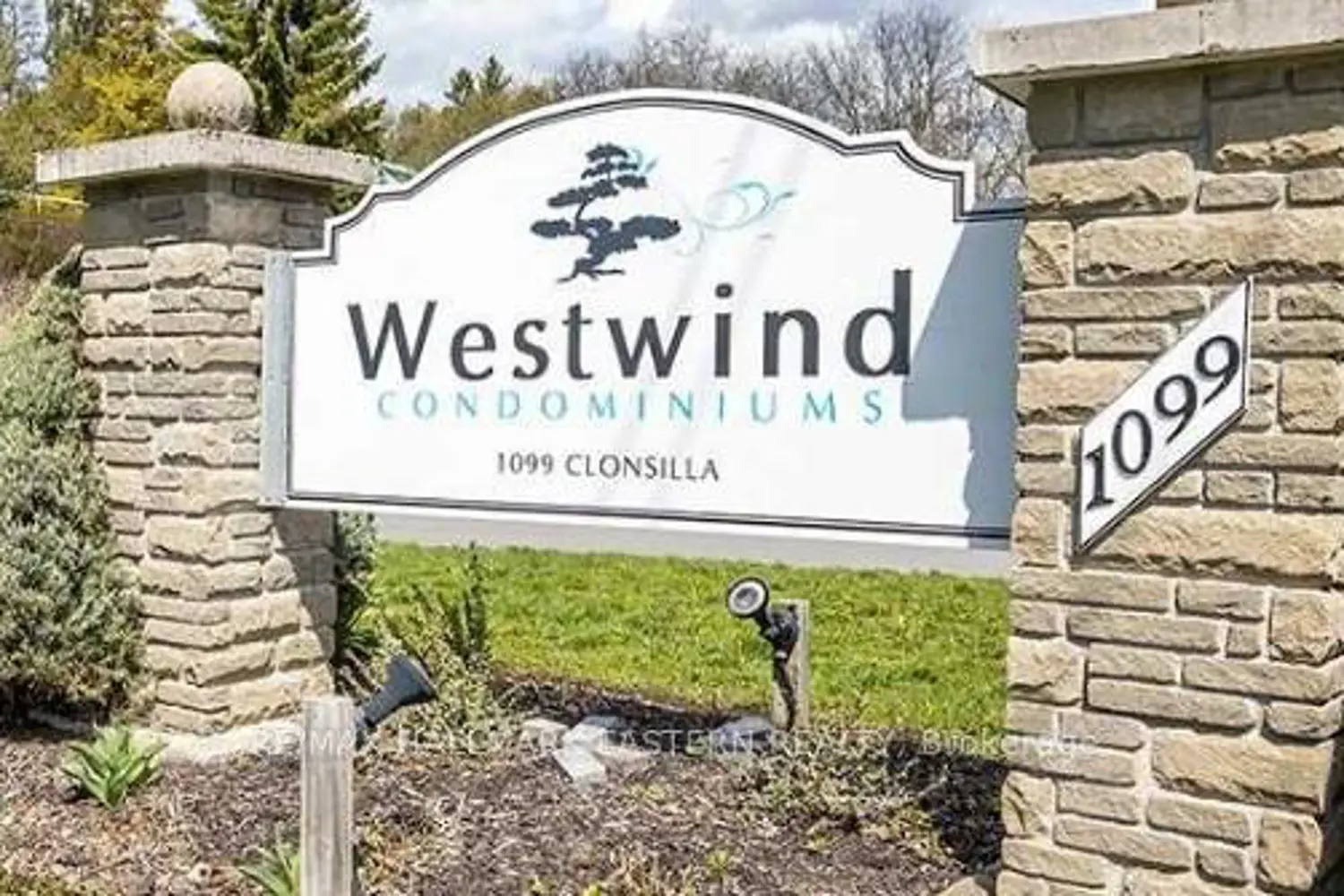 Additional image 20 of 1099 Clonsilla Avenue 304C