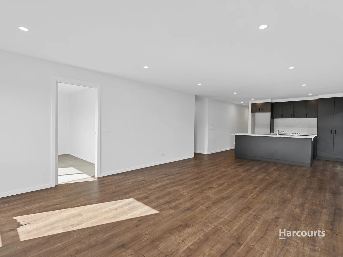 Additional image 5 of 2/3 Chevalier Street, Campania TAS 7026