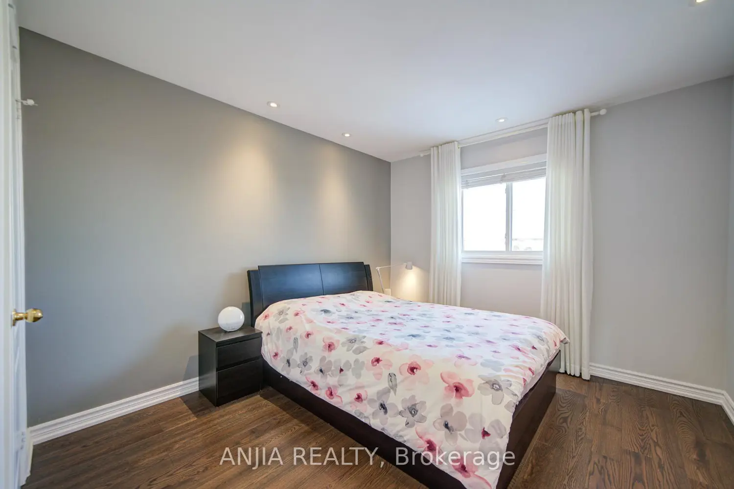 Additional image 12 of 3435 Grand Park Drive