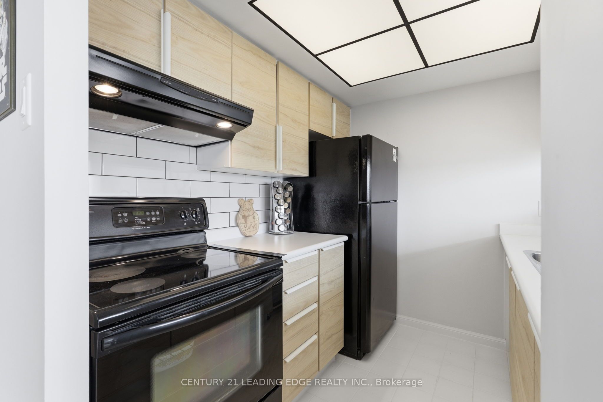 Additional image 5 of 1102-75 Ellen Street, Barrie, ON, L4N 7R6