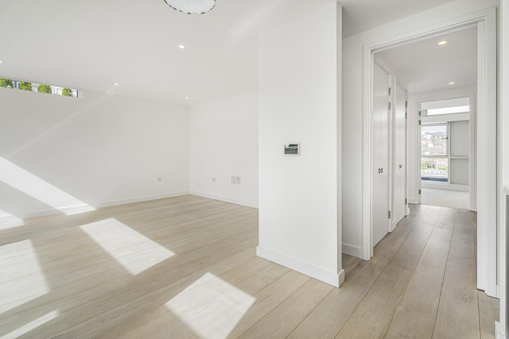 Additional image 6 of Gabriel Square, St. Albans, Hertfordshire, AL1