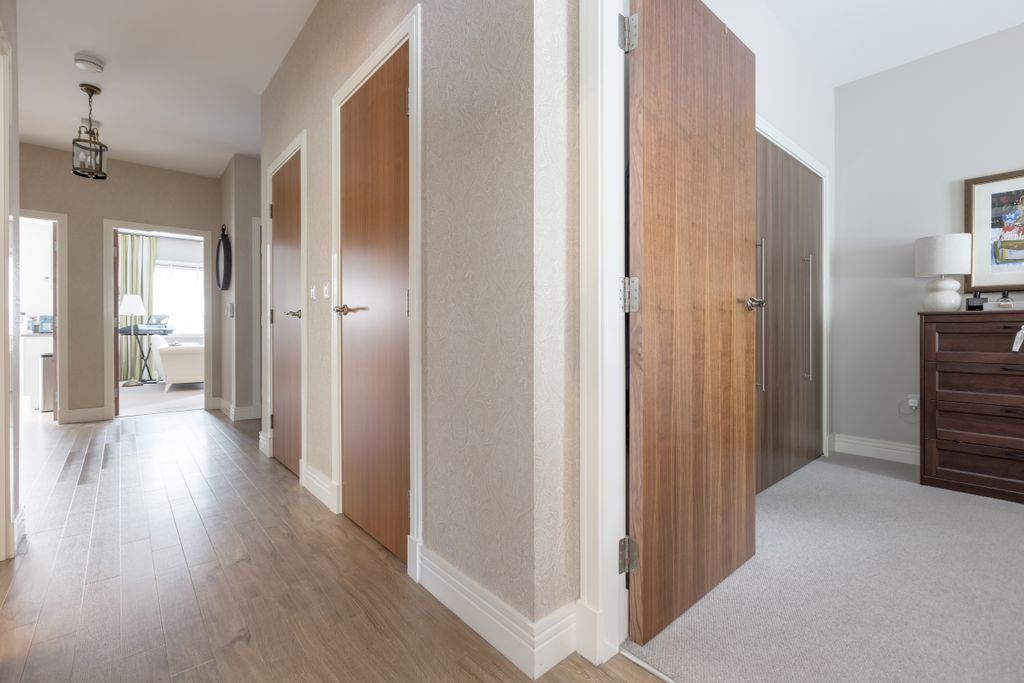 Additional image 18 of 3 bed flat for saleFlat 1, 62 Larkfield Gardens, Trinity, Edinburgh EH5