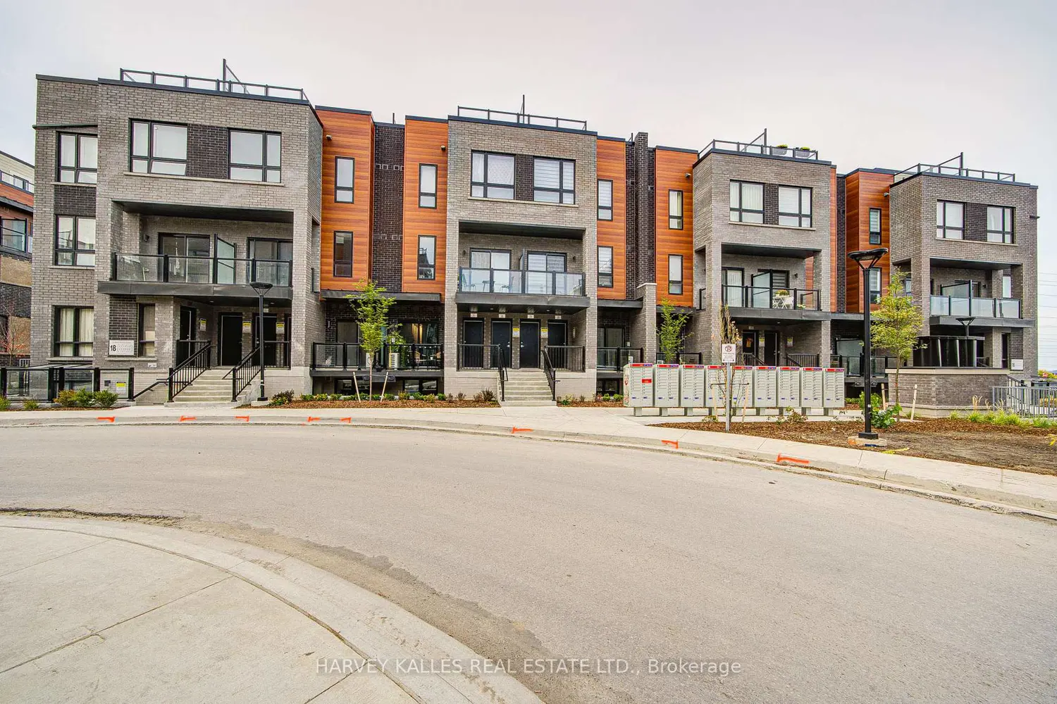 Additional image 2 of 18 Lytham Green Circle 11