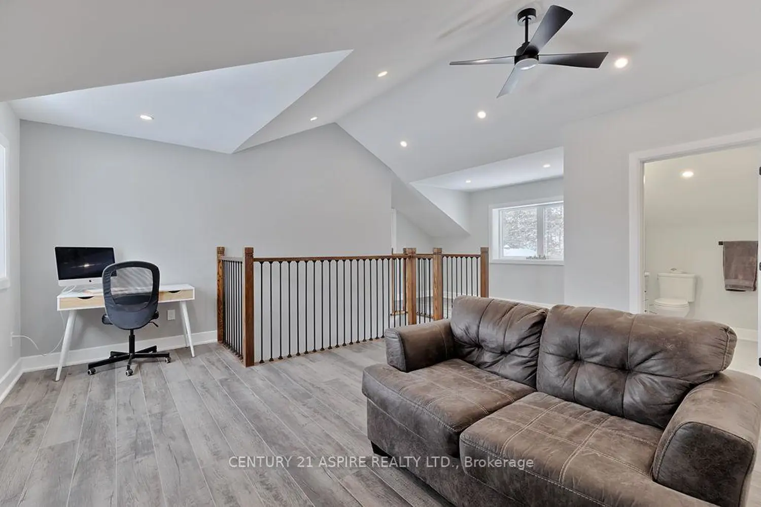 Additional image 17 of 32 Wilson Street