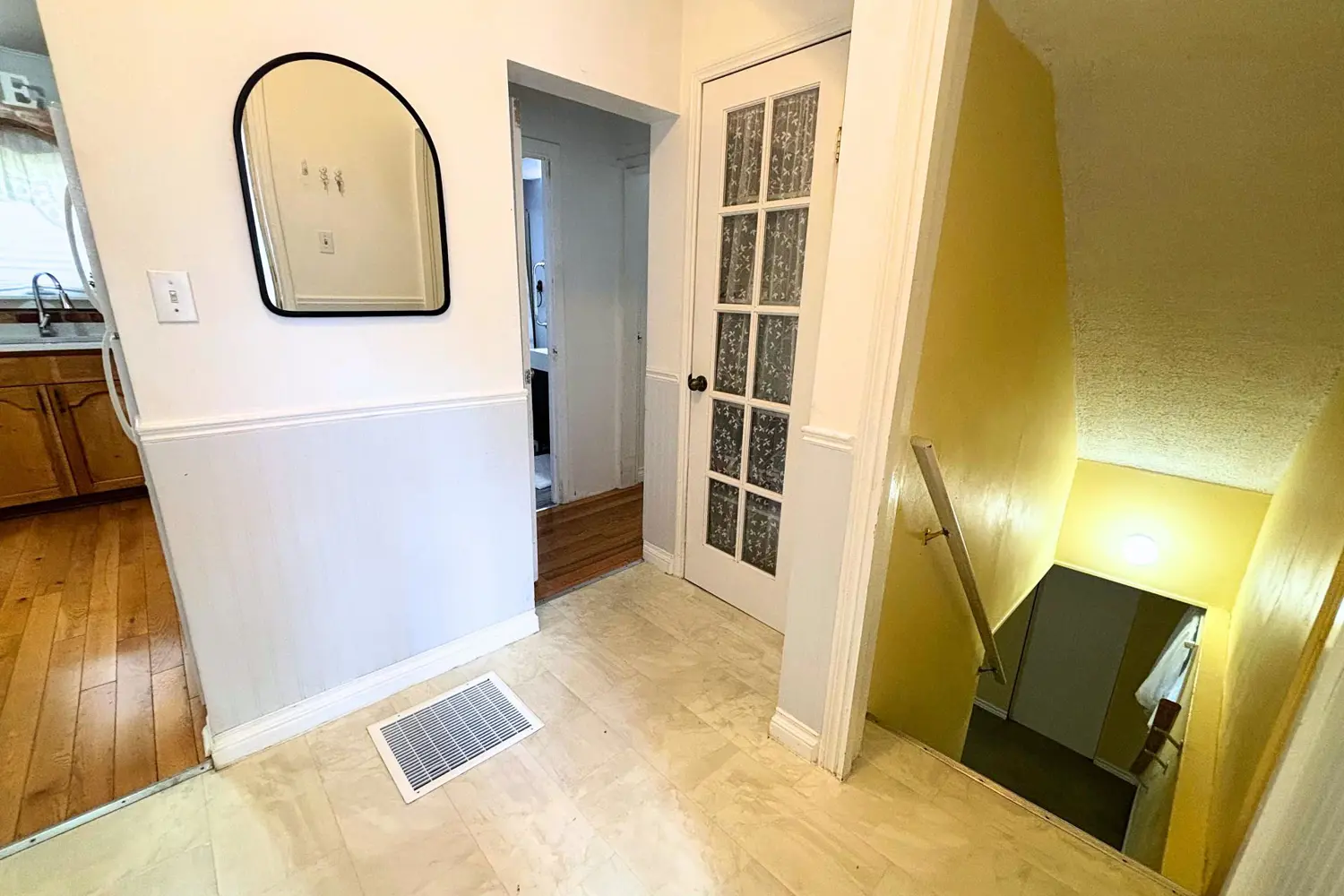 Additional image 13 of 695 High Street