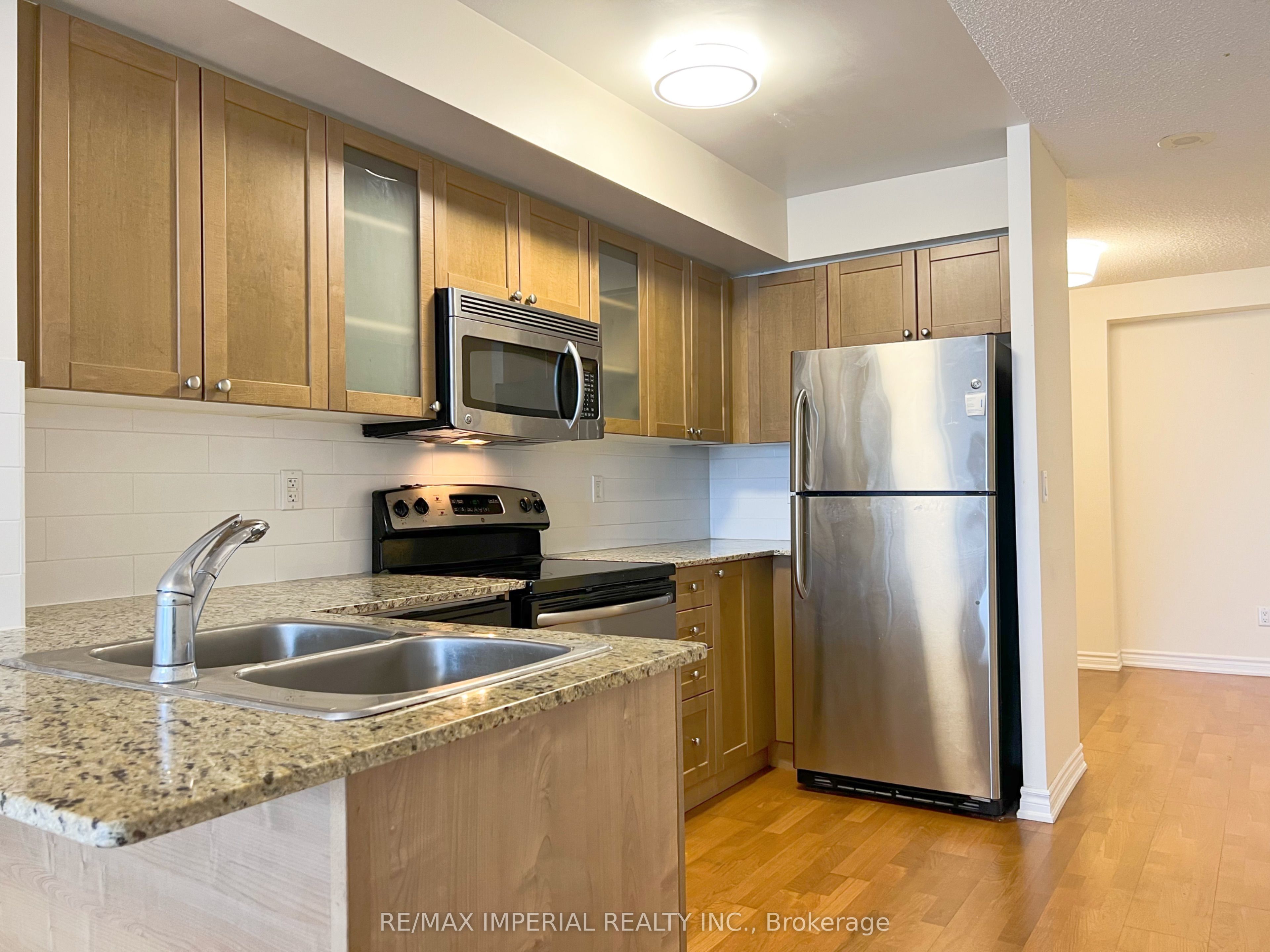 Additional image 5 of 3003-761 Bay Street, Toronto, ON, M5G 2R2