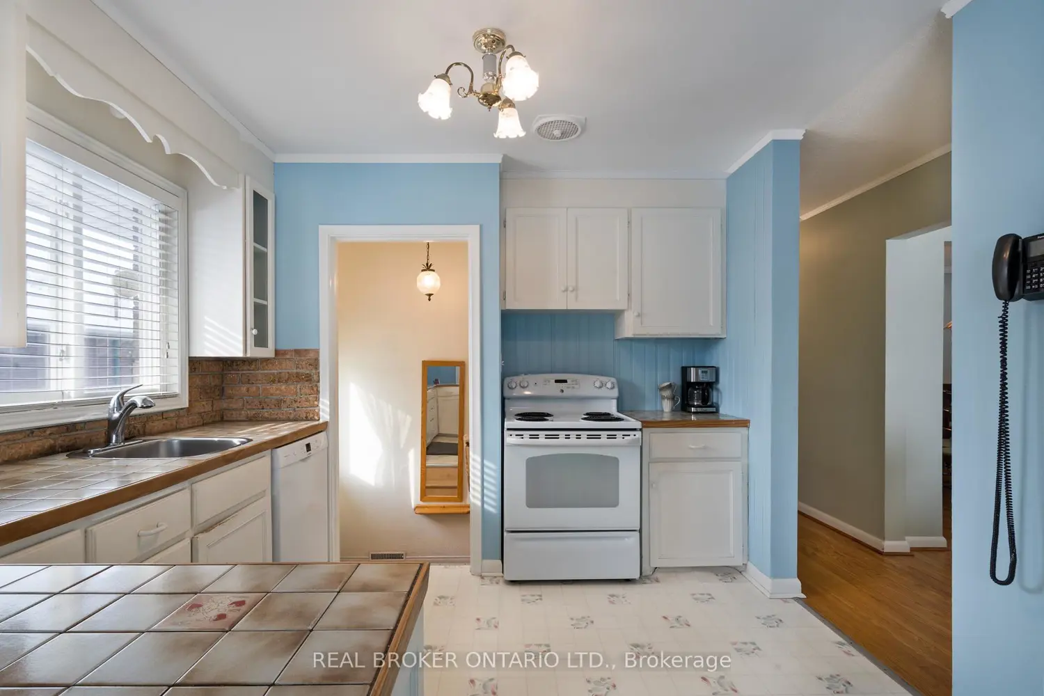 Additional image 2 of 20 Cardinal Drive