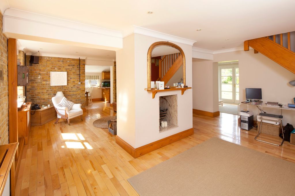 Additional image 18 of 6 bed detached house for saleHome Farm, Kemnal Road, Chislehurst, Kent BR7