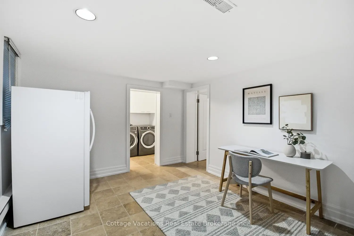 Additional image 18 of 46 Bernard Avenue