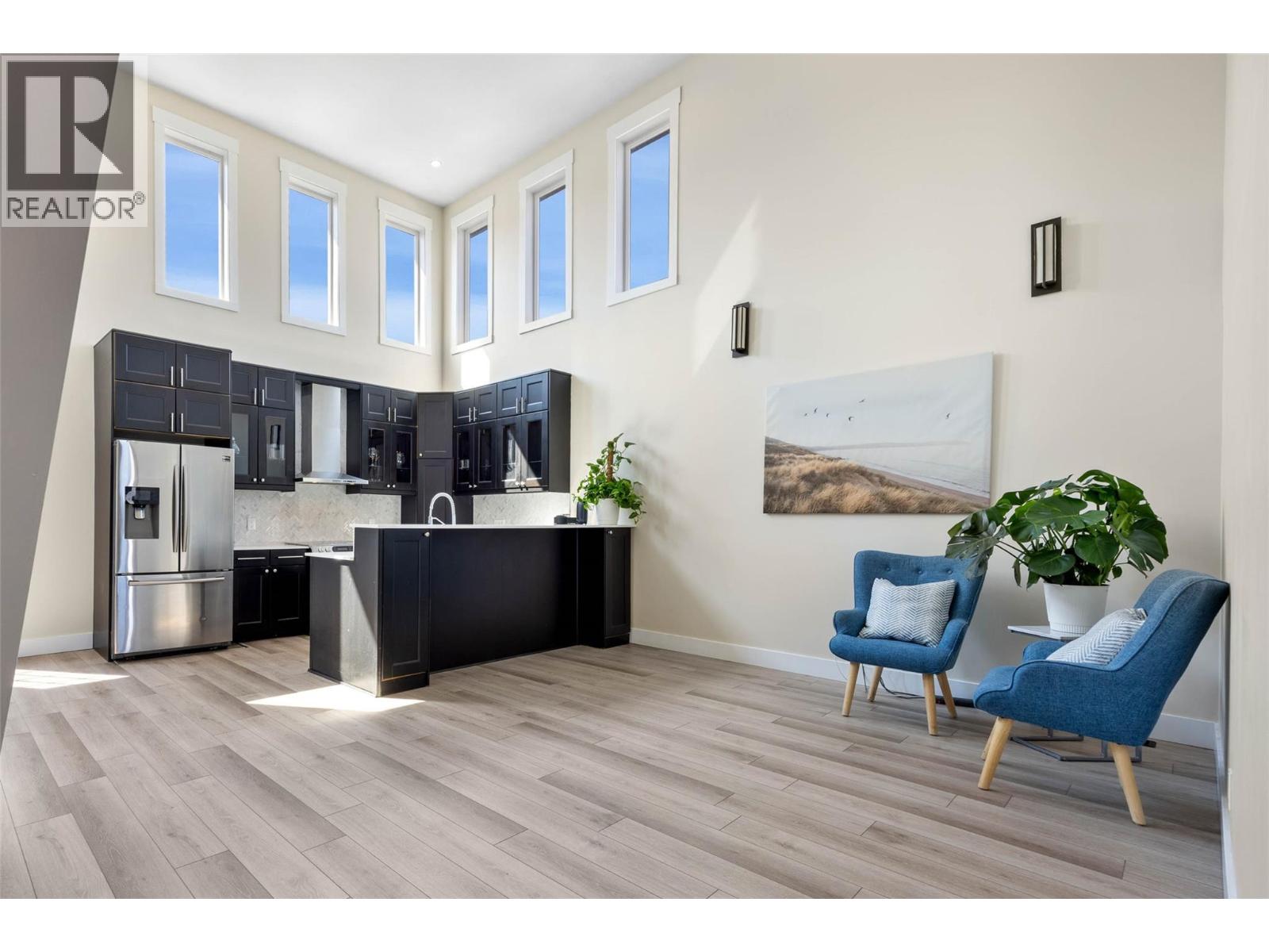 Additional image 3 of 615 Rose Avenue, Kamloops, BC, V2B3T4
