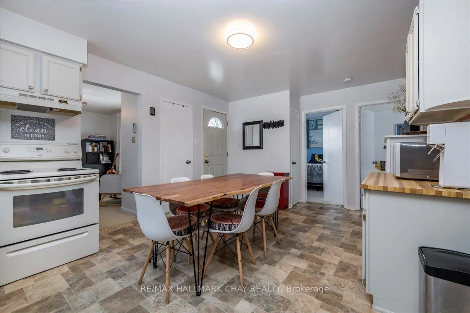 Additional image 5 of 2422 25Th Side Road