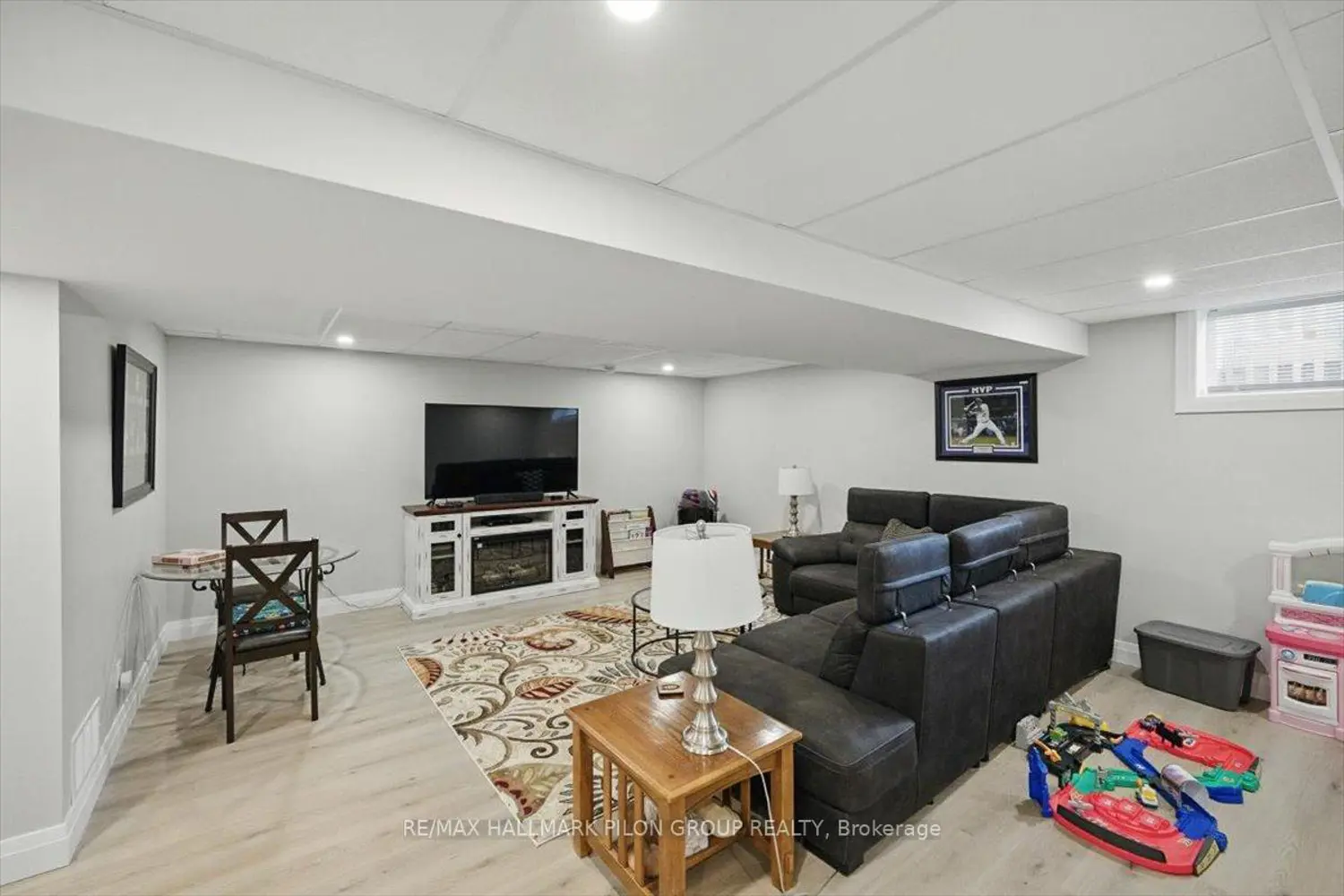 Additional image 12 of 637 Robert Street