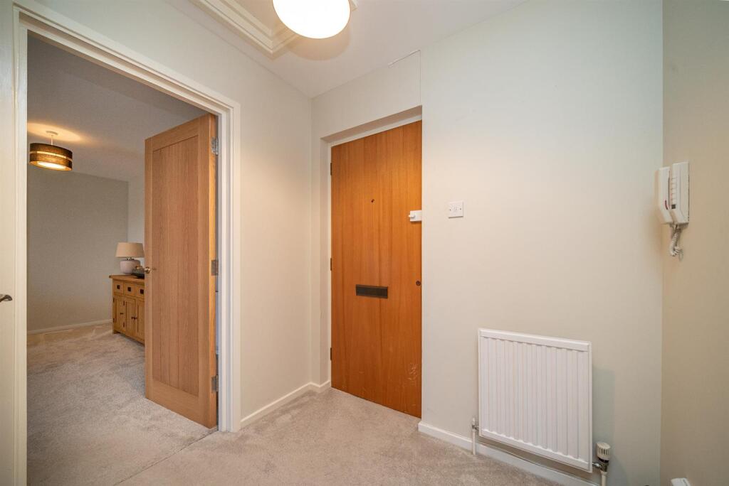 Additional image 6 of Park View Close, St. Albans